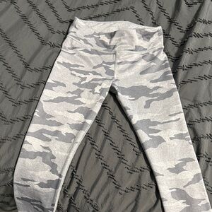 Athleta Girls Silver and Gray Camo Leggings